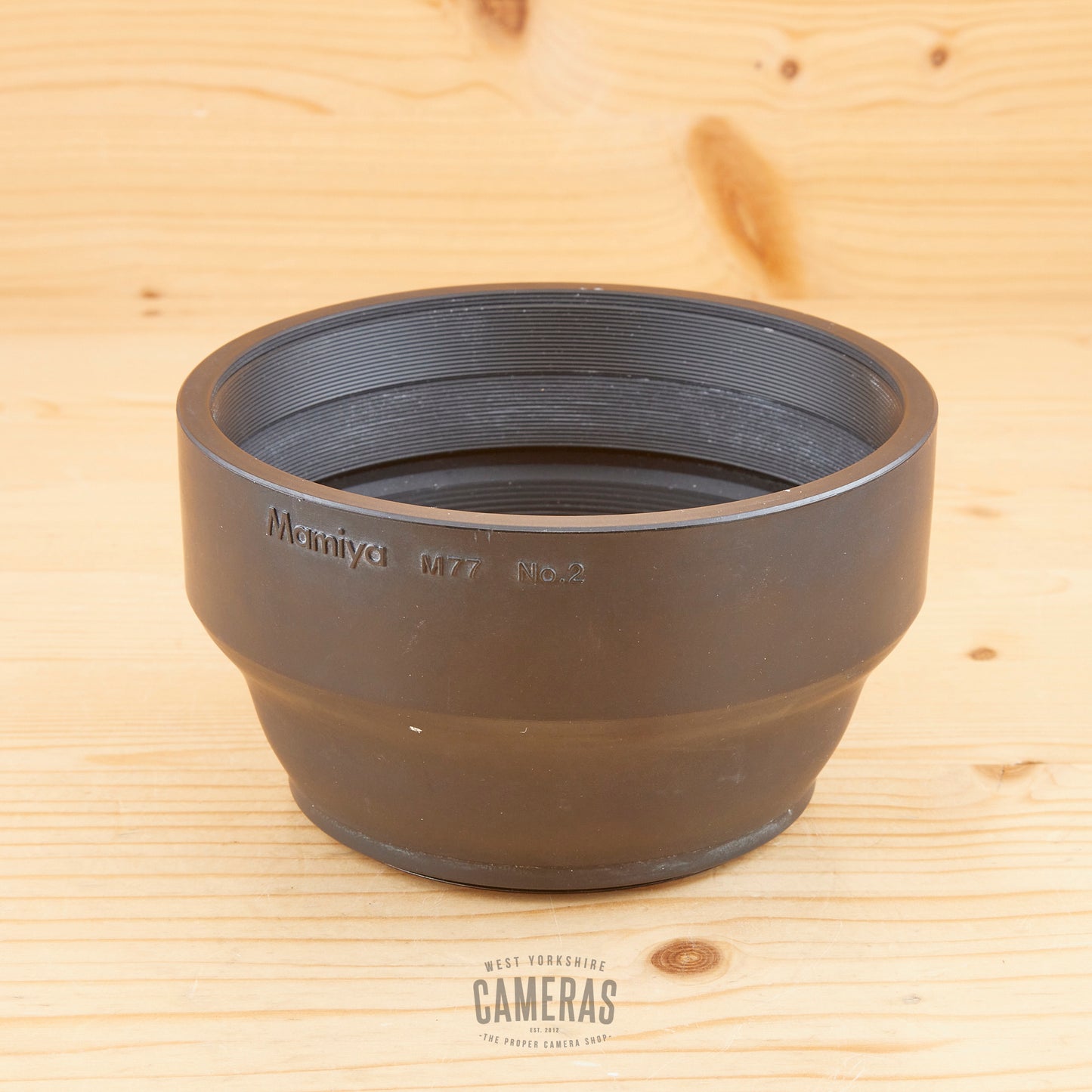 Mamiya RB / RZ M77 No.2 Lens Hood Exc