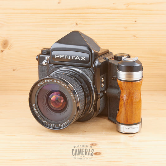 Pentax 67 MLU Plain Prism w/ 55mm f/4 and Wooden Grip Exc