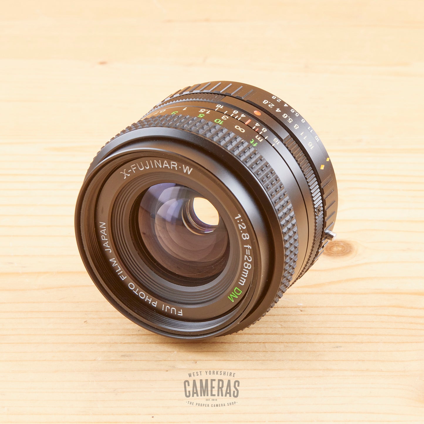 Fujica X fit 28mm f/2.8 X-Fujinar-W Avg