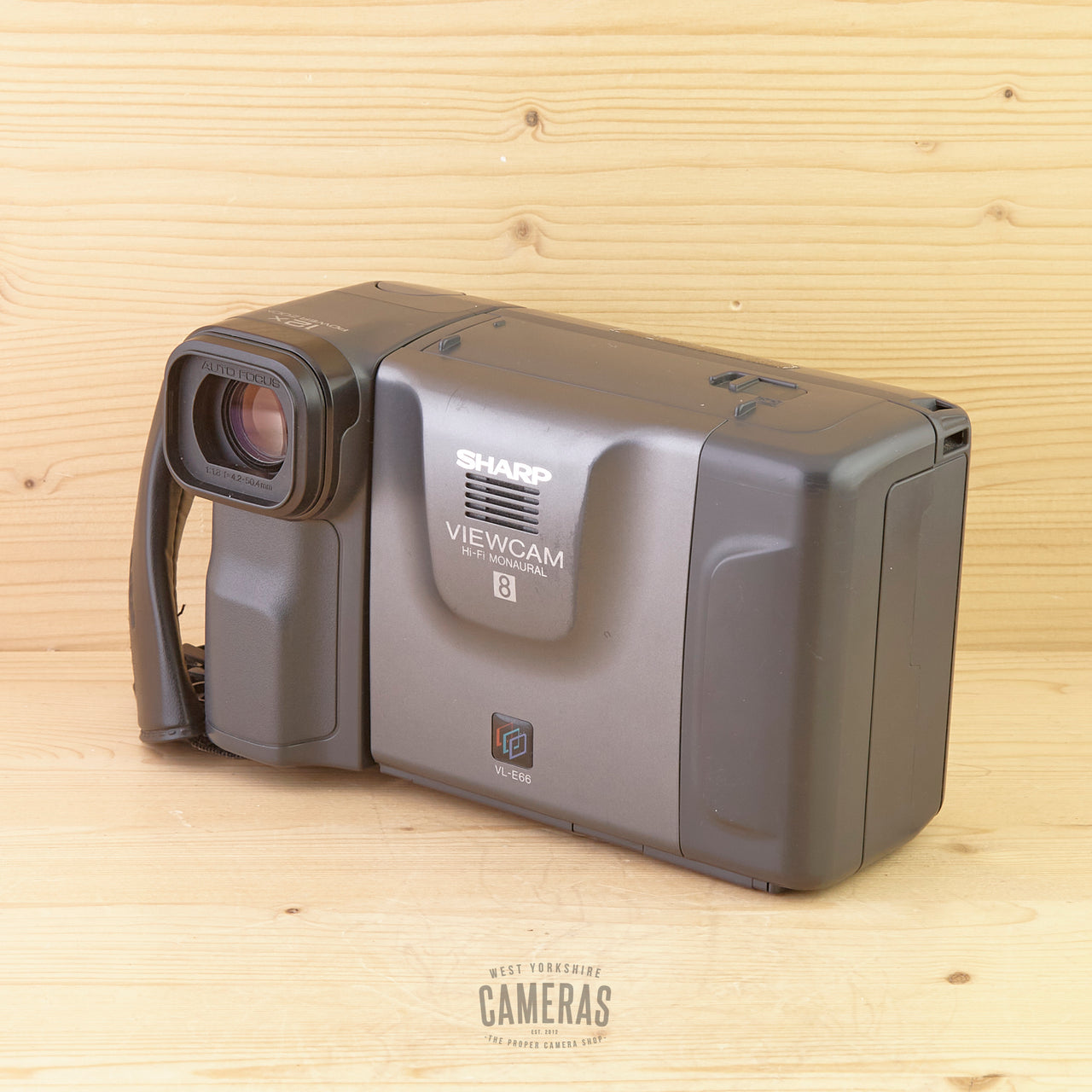 Sharp Viewcam VL-E66H 8mm Exc in Case