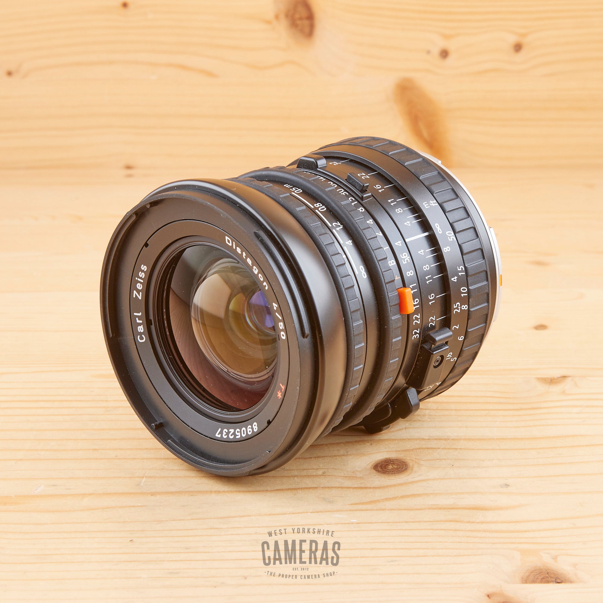 Hasselblad 50mm f/4 Distagon CFi FLE Exc+