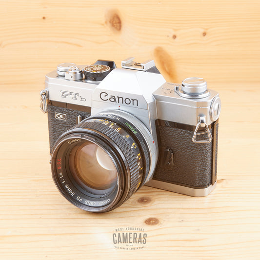Canon FTb w/ 50mm f/1.4 Avg