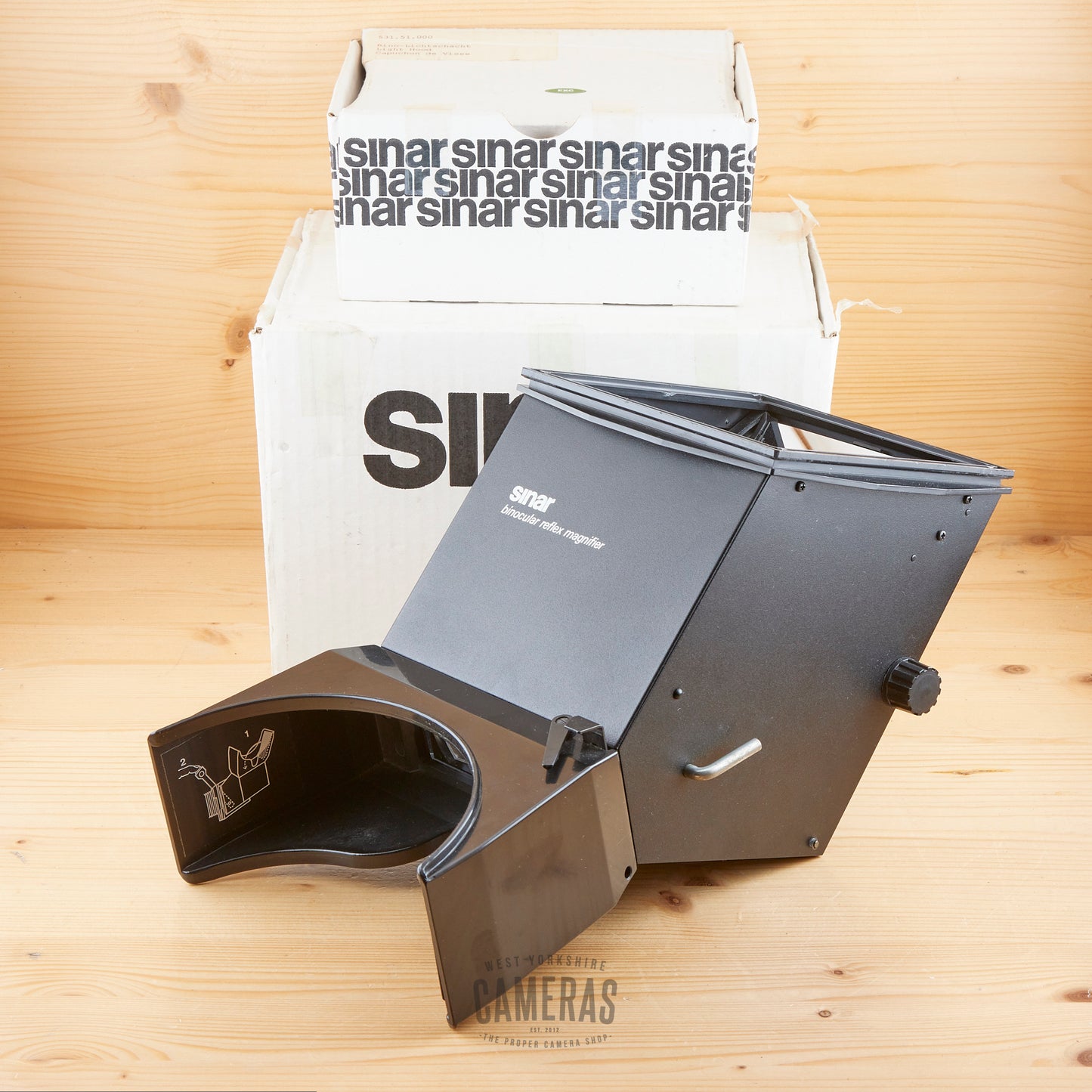 Sinar Binocular Reflex Magnifier 531.12 w/ Binocular Viewer Light Hood 531.51 Exc Boxed