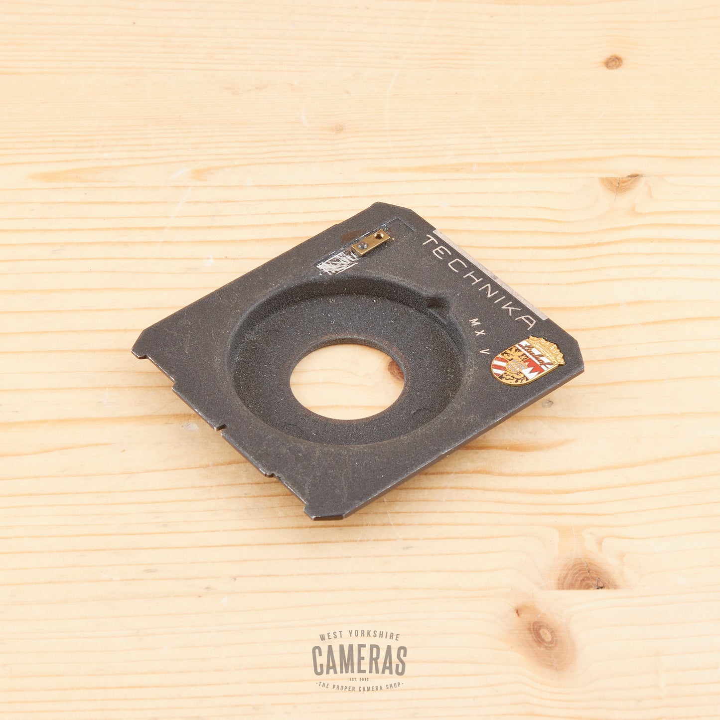 Technika 70 Fit Recessed Compur #00 Metal Lens Board Exc