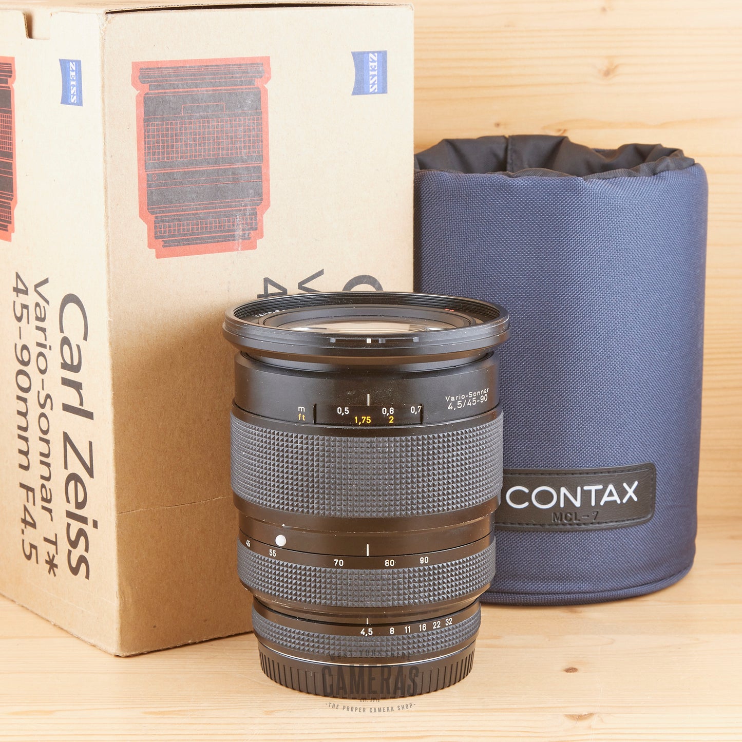 Contax 645 Zeiss 45-90mm f/4.5 Vario-Sonnar T* Avg Boxed