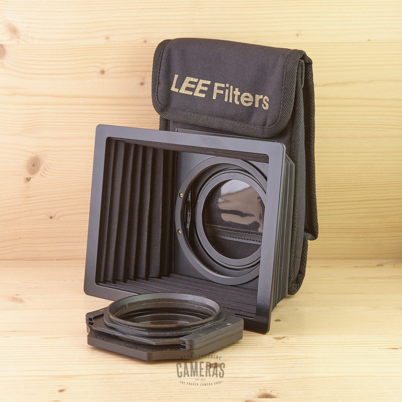 Lee 100mm Filter Holder w/ Hood Exc+ in Case