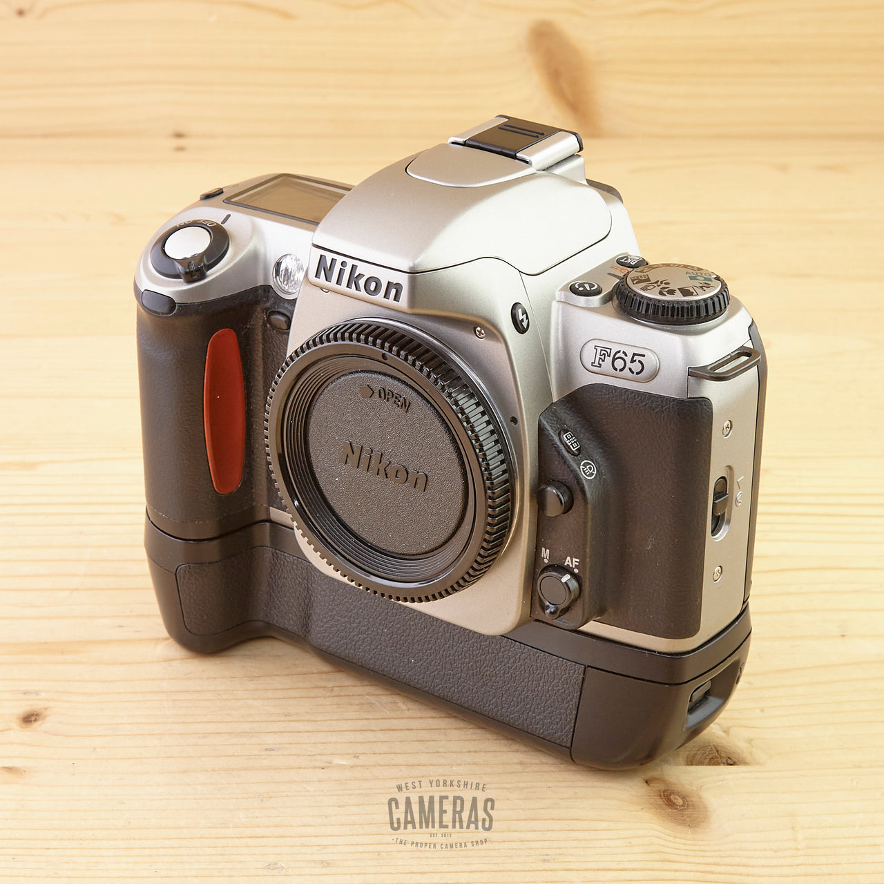 Nikon F65 Body w/ MB-17 Exc+ – West Yorkshire Cameras