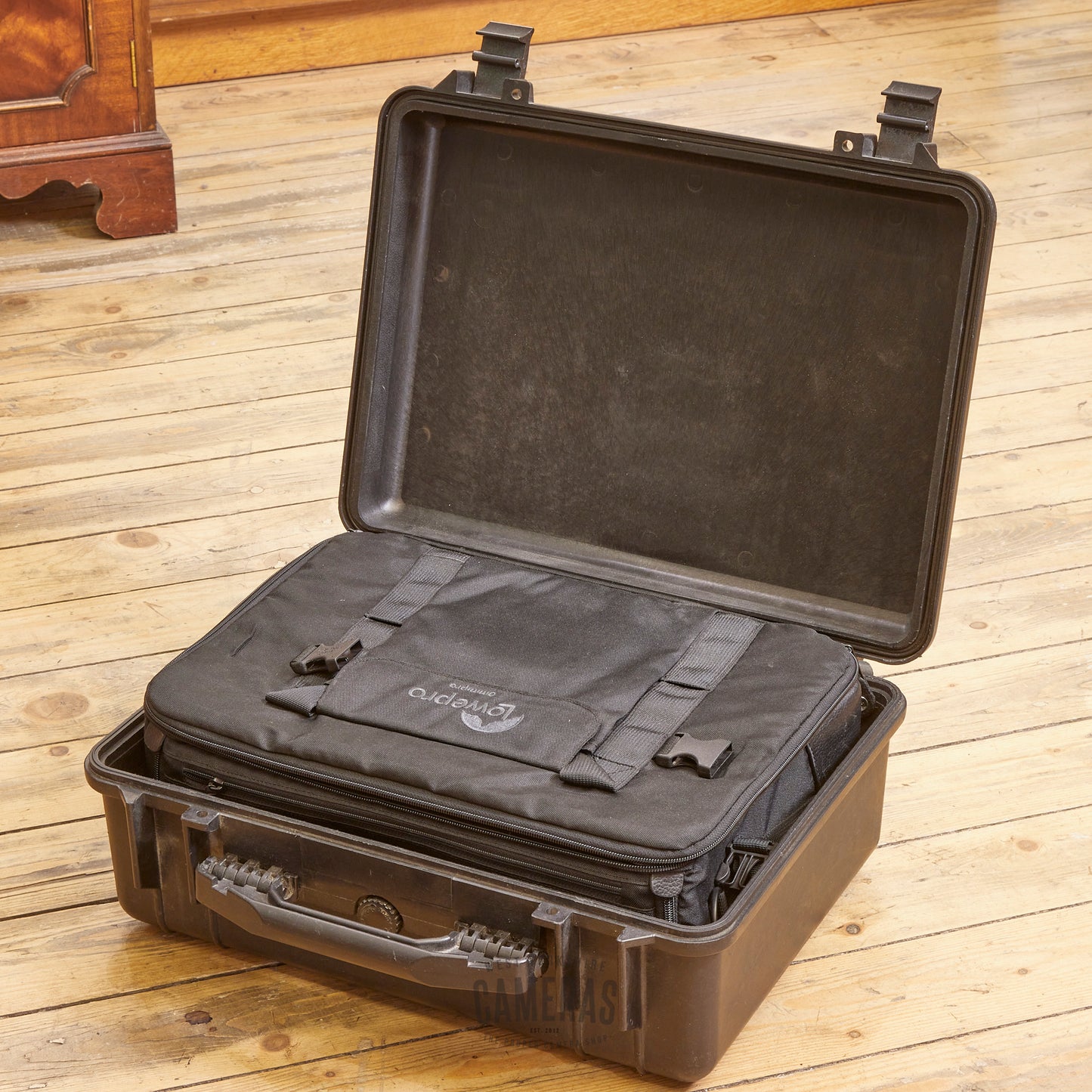 Lowepro Peli-Style Case Black Exc