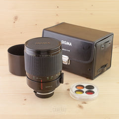 Olympus OM Fit Sigma 600mm f/8 Mirror Lens Avg in Case